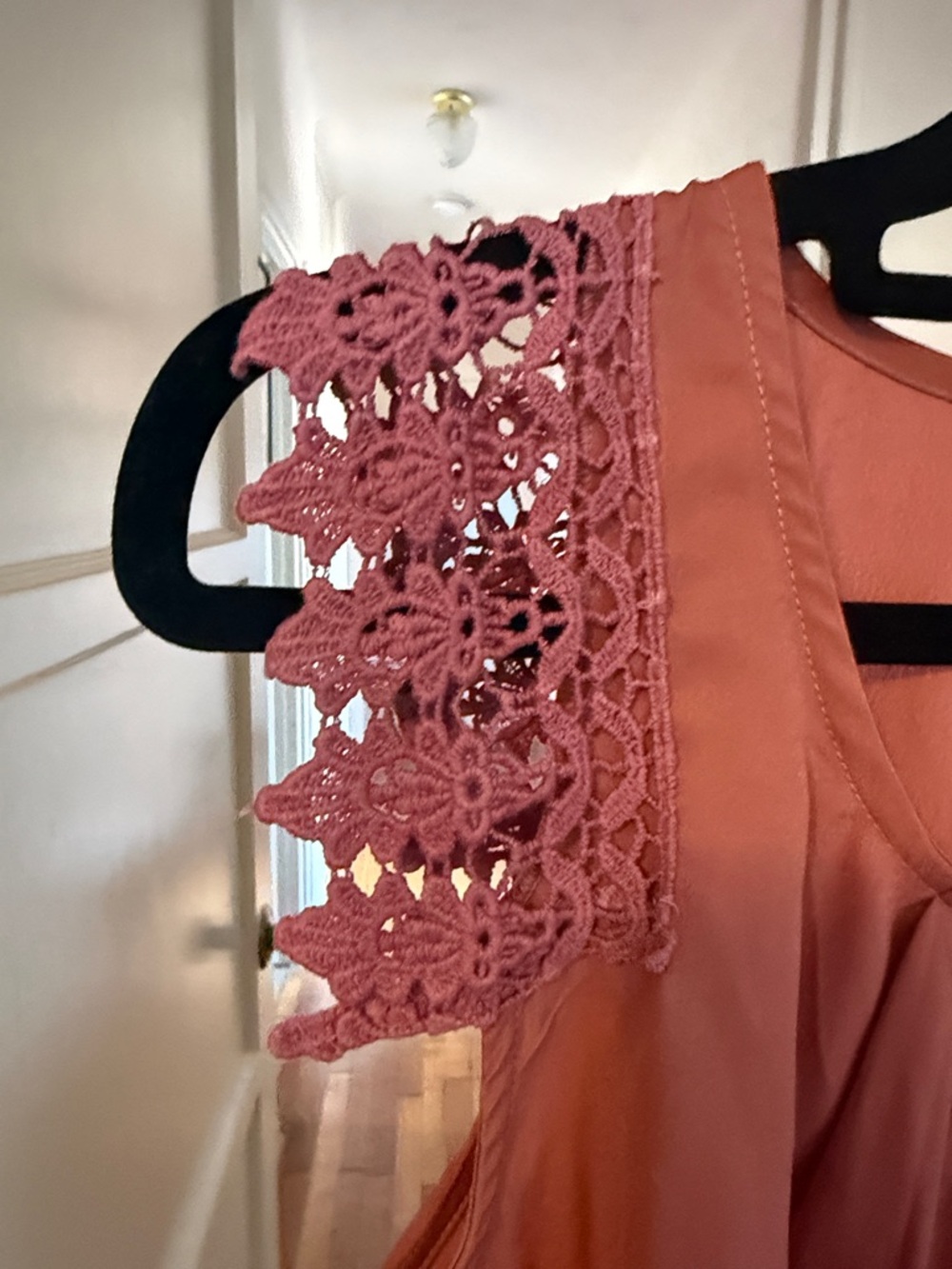 Indulge in Style Women’s Crochet-Shoulder Sleeveless Top - Dusty Rose - Picture 3 of 6